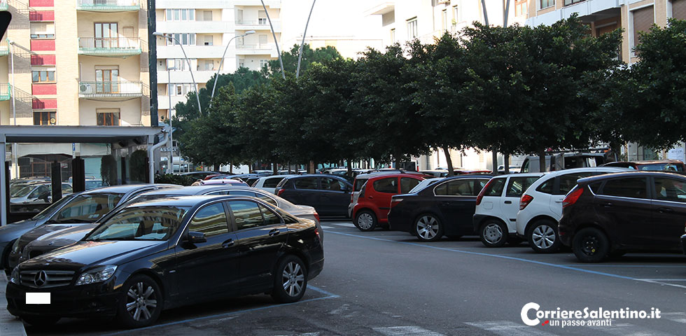 “Nu te lei dhra divisa de subbra, nu biti comu sinti”, condannato per le minacce ad un’ausiliaria al traffico