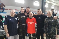 Test in piscina coi fucili da sub: l'evento richiama centinaia di appassionati da tutta la Puglia - Corriere Salentino