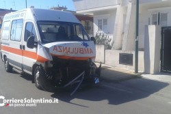 Schianto tra auto ed ambulanza, 27enne rimane incastrato nell'abitacolo per oltre un'ora - Corriere Salentino