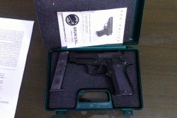 Operazione "Bingo", furti di armi e di documenti d'identità dagli uffici comunali: diciotto arresti - Corriere Salentino