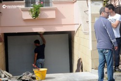 Ordigno contro la casa dell'ex sindaco di Casarano, danni e paura - Corriere Salentino