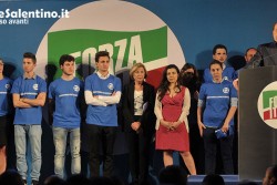 Berlusconi: «Fitto voleva andare oltre, ma è fuori». La replica: «Lui è fuori dalla realtà» - Corriere Salentino