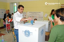 Election Day, seggi aperti. Si vota fino alle 23. In Puglia l'affluenza più bassa - Corriere Salentino