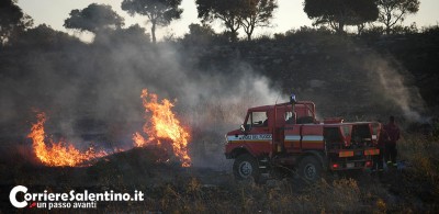 incendio sterpaglie slide