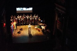 Maggio Musicale Salentino 2015. La cantante gospel Tyna Maria inaugura la 7° edizione regalando energia ed emozioni - Corriere Salentino