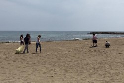 A San Cataldo la prima giornata ecologica dedicata alla raccolta dei rifiuti sulle spiagge salentine - Corriere Salentino