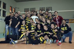 Le api "pungono" ancora: nuovo successo per la Bee Volley, promossa anche la squadra femminile - Corriere Salentino