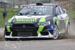 Impresa della Casarano Racing al Rally di Pico. Trionfo degli equipaggi salentini. Tribuzio conquista il podio - Corriere Salentino
