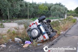 Asfalto viscido, fuoristrada si ribalta: tanta paura per una coppia di coniugi brindisini - Corriere Salentino