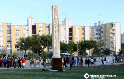 lecce-monumento-Melissa-Bassi-(1)