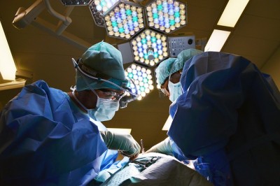medico_sala_operatoria