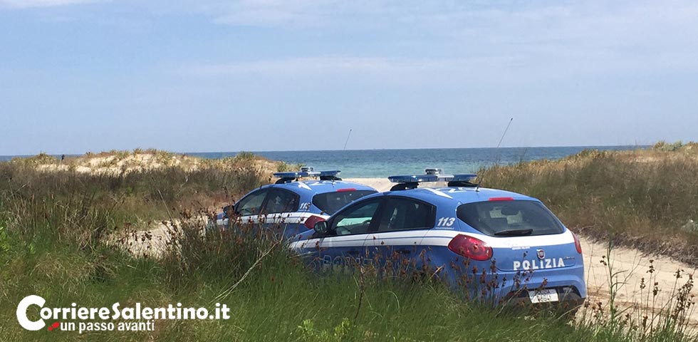 Tentarono di affogare ambulante africano: la Procura chiede giudizio immediato per i due aggressori