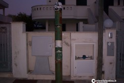 "Completamente al buio, c'è il rischio di essere investiti": l'ira dei villeggianti e residenti a Lido Marini - Corriere Salentino