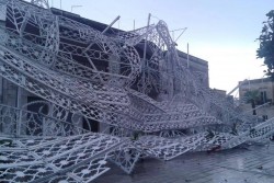 Maltempo: disagi nel Salento, vento abbatte luminarie a San Donato - Corriere Salentino