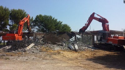 L'immobile abbattuto questa mattina