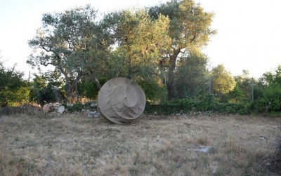 Giuseppe Capitano, Senza titolo, 2015, iuta e ferro