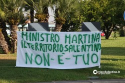 Xylella: al vertice in Prefettura risponde la protesta dei florovivaisti - Corriere Salentino