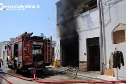 Incendio devasta garage nel centro di Alliste - Corriere Salentino