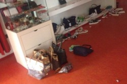 Maxi furto da oltre 80mila euro a Squinzano, rubate borse e scarpe. Lo sfogo del proprietario: "Maggiore sicurezza" - Corriere Salentino