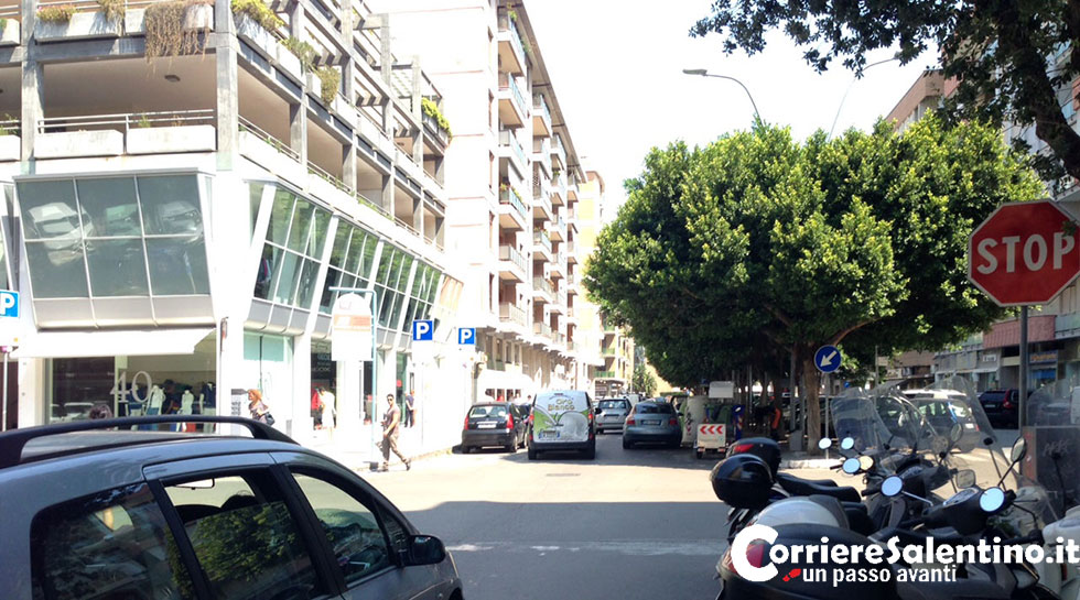 Incidente in pieno centro: finisce in ospedale il direttore di “Salento in tasca”