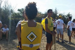 Ripulita la spiaggia di San Cataldo, Monteco e Legambiente al lavoro - Corriere Salentino