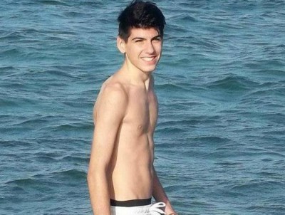 Lorenzo Toma, il ragazzo di 19 anni morto nella notte dopo una serata trascorsa in discoteca, davanti al Guendalina di Santa Cesarea Terme (Lecce), 9 agosto 2015. PROFILO FACEBOOK DI LORENZO TOMA