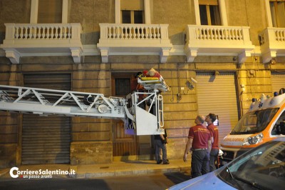 anziana-segregata-in-casa-(2)