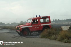 Paura in tangenziale est,incendio a ridosso del distributore di benzina - Corriere Salentino