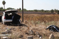 Non rispettano lo Stop, terribile schianto tra auto e camion: morti due ragazzi, cinque feriti - Corriere Salentino