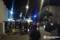 Scatta lite con automobilista, poi viene pestato con spranghe e "bastone da selfie": aggredito un turista - Corriere Salentino