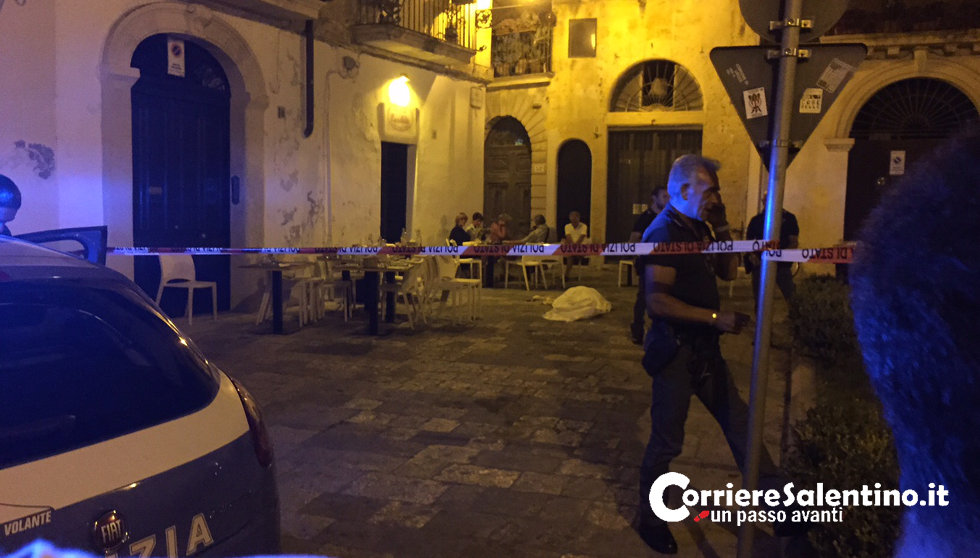 Tragedia nelle vie della “movida”, turista modenese muore stroncata da un infarto