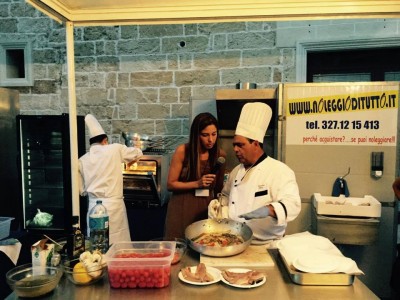 11997330_10206241089159407_1979867240_n