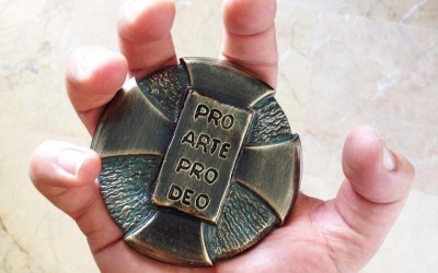 Marco-Mariano-medaglia-Pro-Arte-Pro-Deo
