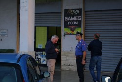 "Baia verde", sequestro da un milione di euro al clan Padovano: sigilli a sala giochi e agenzie investigative - Corriere Salentino