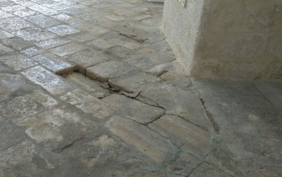 cedimento-pavimento-sala-mostre3