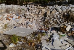 Una "cartolina" da dimenticare: discarica a cielo aperto nel parco naturale regionale - Corriere Salentino