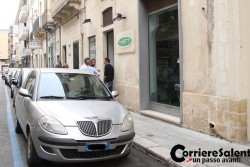 Maxi furto nel negozio di abbigliamento in centro: ladri razziano merce per 100mila euro - Corriere Salentino