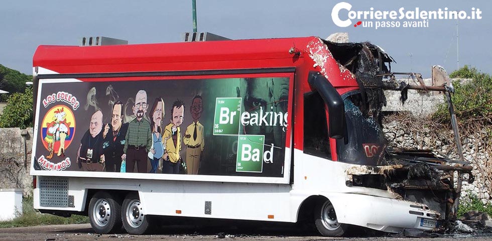 Fiamme dolose alla periferia di Maglie: incendio distrugge “paninaro” e scooter di un 30enne già noto