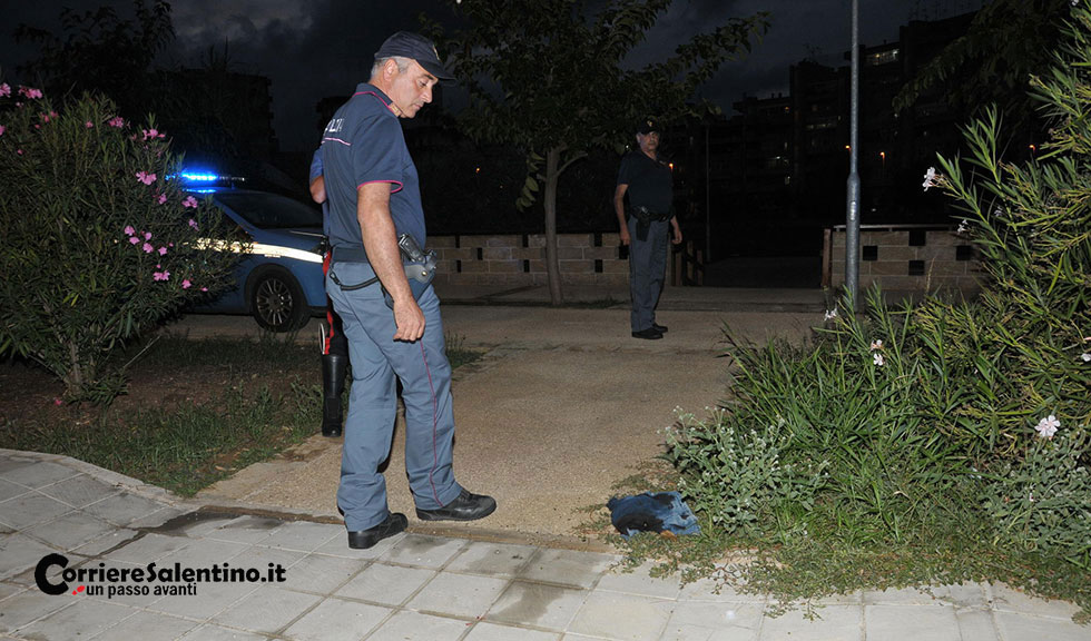 Sparatoria nel parco Melissa Bassi: gli investigatori non credono alla vittima