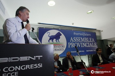 Direzione Conservatori e Riformisti, Fitto: "Non rispondo alle offese di Berlusconi, alleanze con chi è alternativo alla sinistra" - Corriere Salentino