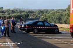 Tragico schianto contro il guardrail, muore un 55enne - Corriere Salentino