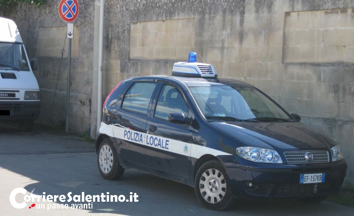 Petizione popolare a San Pietro in Lama, i cittadini chiedono la riapertura pomeridiana dell’ufficio di Polizia Municipale