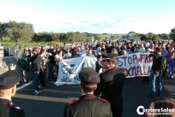 Xylella: manifestanti bloccano superstrada Brindisi-Lecce - Corriere Salentino