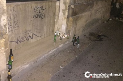 Movida estrema: auto ribaltata, vandalismo e bottiglie abbandonate per strada - Corriere Salentino