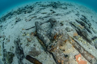Porto Cesareo: dalla sabbia riaffiora il relitto di un’imbarcazione in legno del XII - XIII secolo - Corriere Salentino