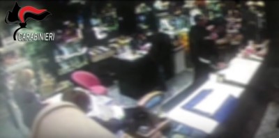 fotogramma rapina bologna