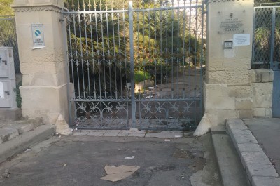 Lecce: Villa Citti, sede dell'assessorato alle politiche sociali, nel degrado - Corriere Salentino