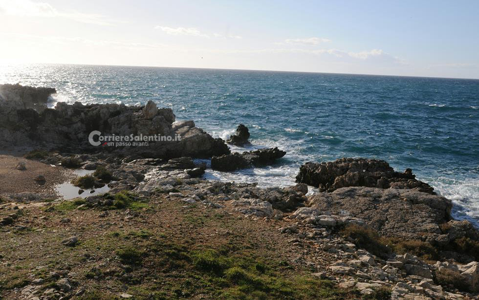 Macabro rinvenimento al largo della “Montagna spaccata”: recuperato il cadavere di una donna