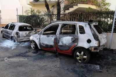 Fiamme nella notte: brucia l'auto di un giovane calciatore del Gallipoli - Corriere Salentino