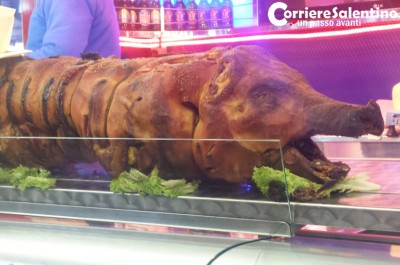 Novoli: l’adorazione del maialino…arrosto e le contraddizioni della festa del fuoco - Corriere Salentino